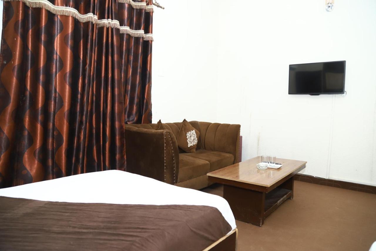 Hotel Green Fort Gulberg Lahore Eksteriør billede
