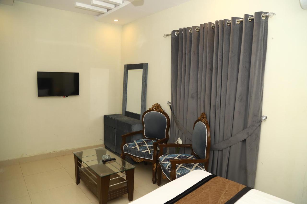 Hotel Green Fort Gulberg Lahore Eksteriør billede