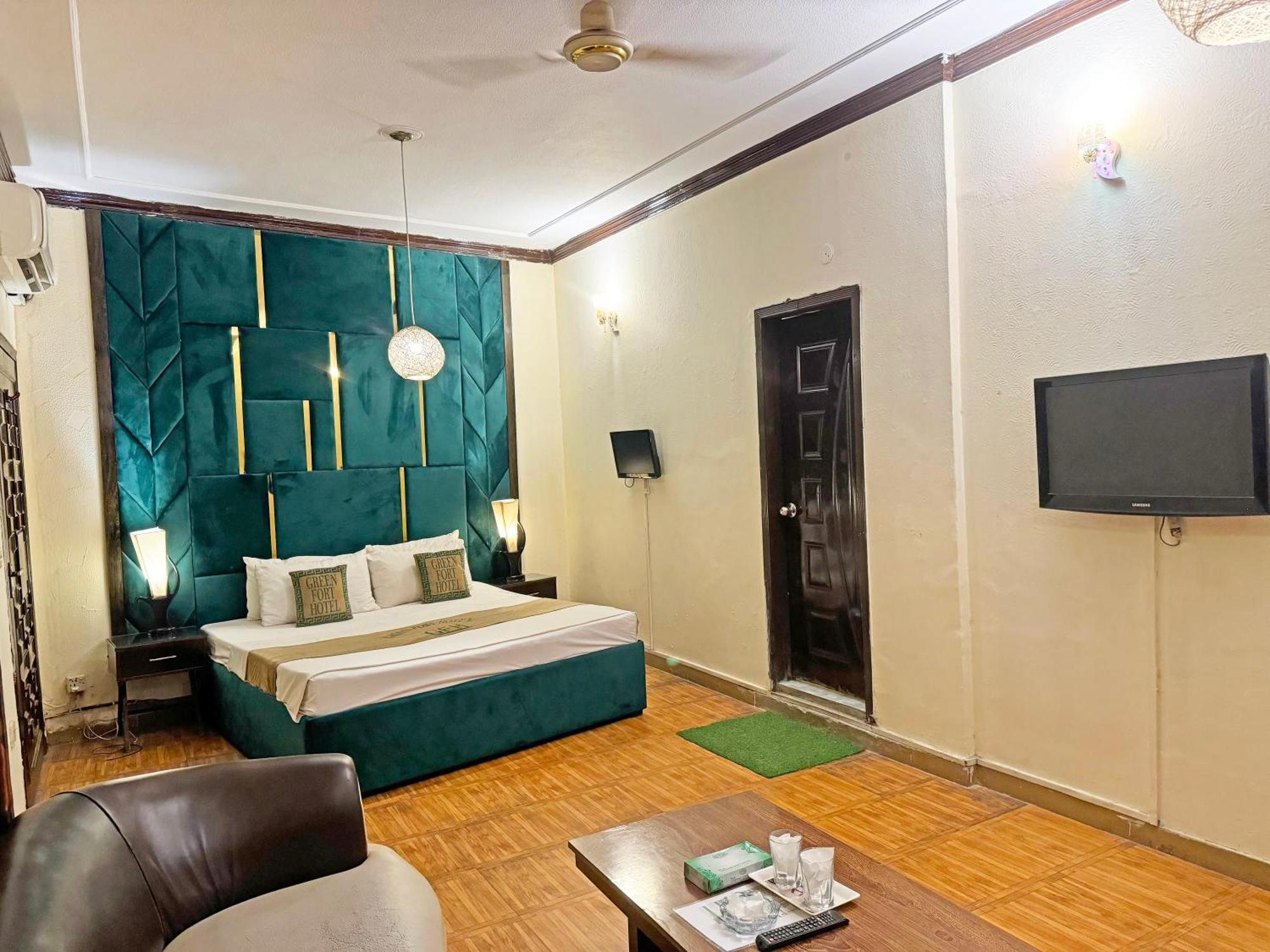Hotel Green Fort Gulberg Lahore Eksteriør billede