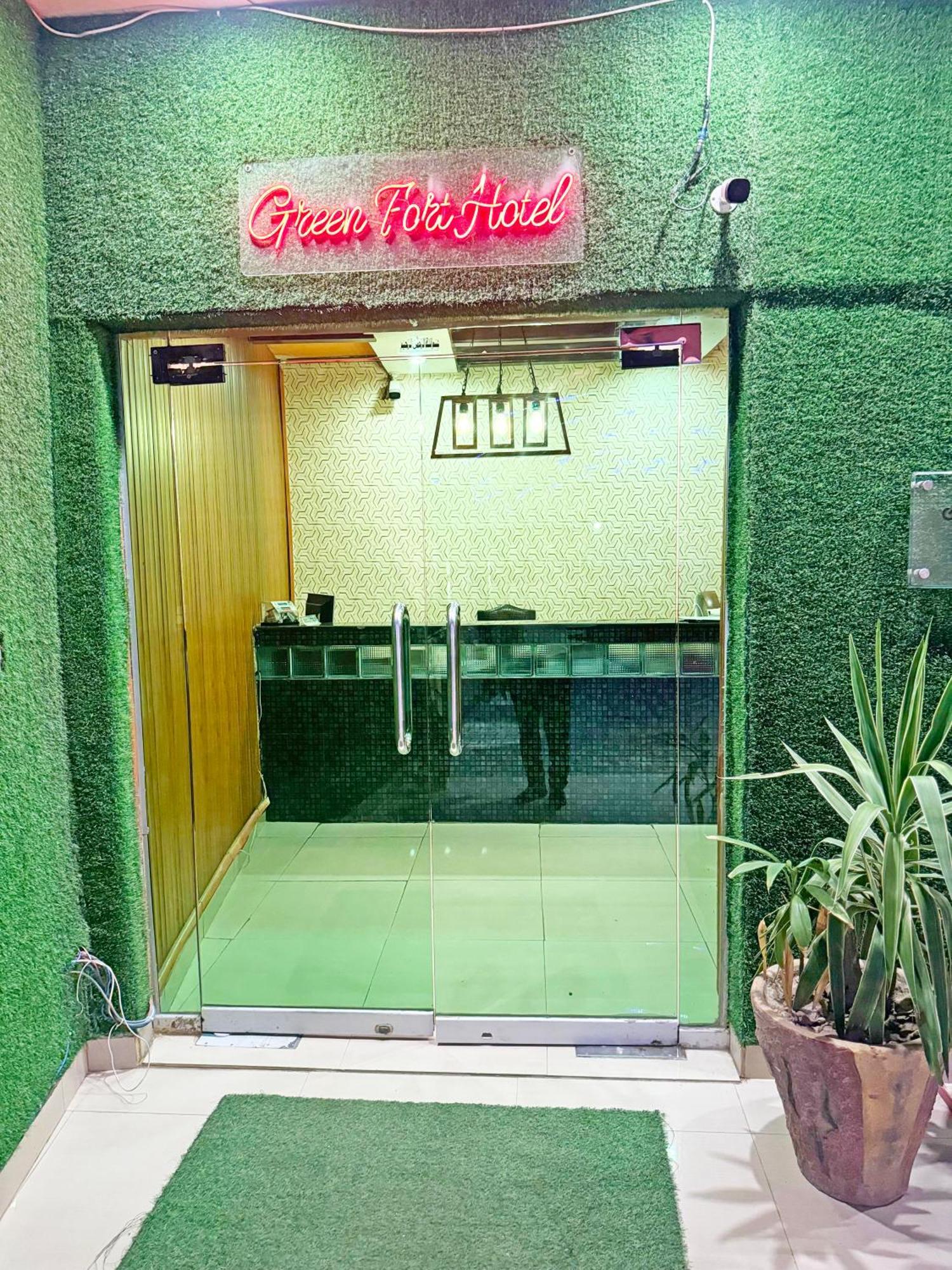 Hotel Green Fort Gulberg Lahore Eksteriør billede