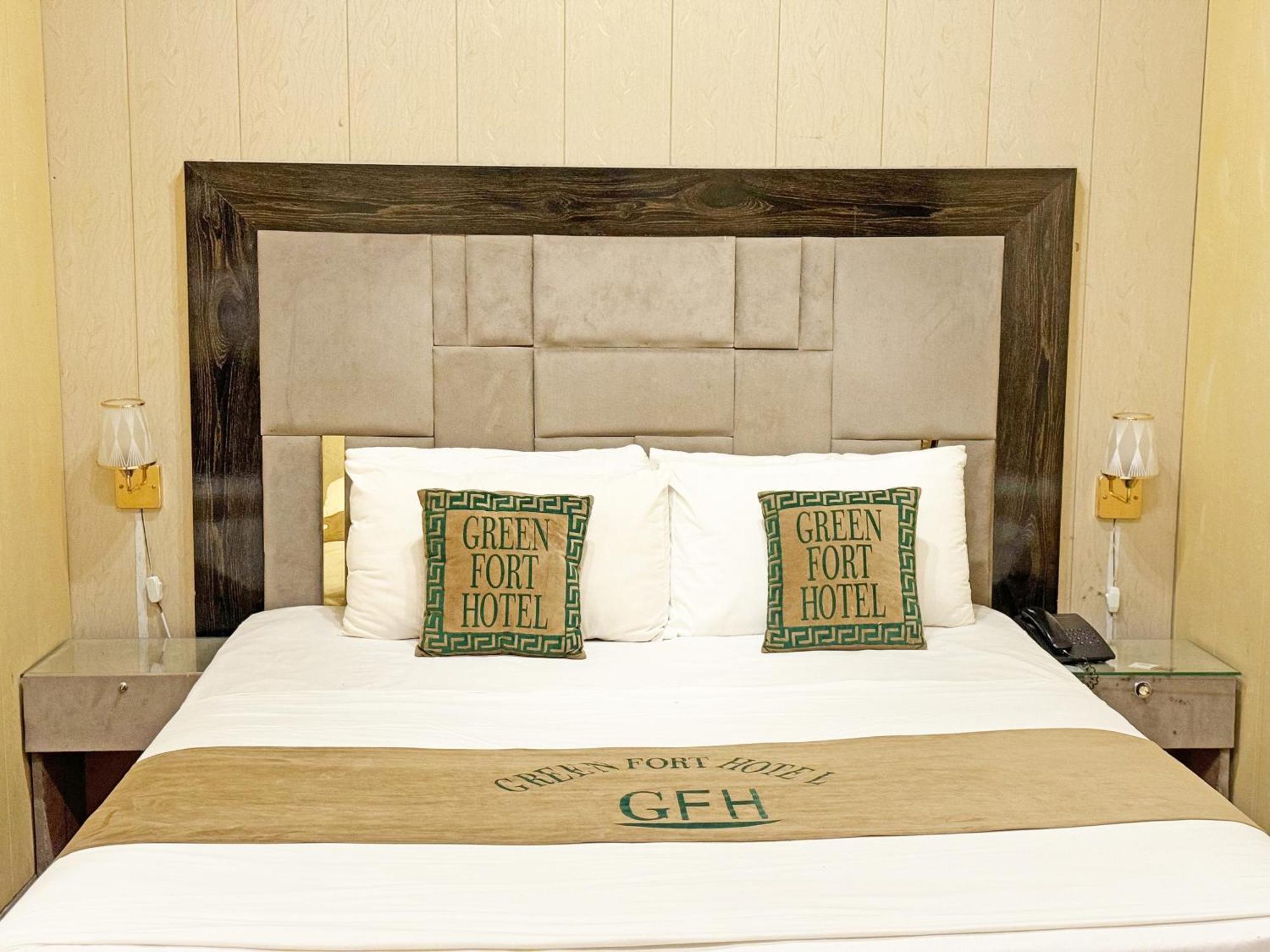 Hotel Green Fort Gulberg Lahore Eksteriør billede