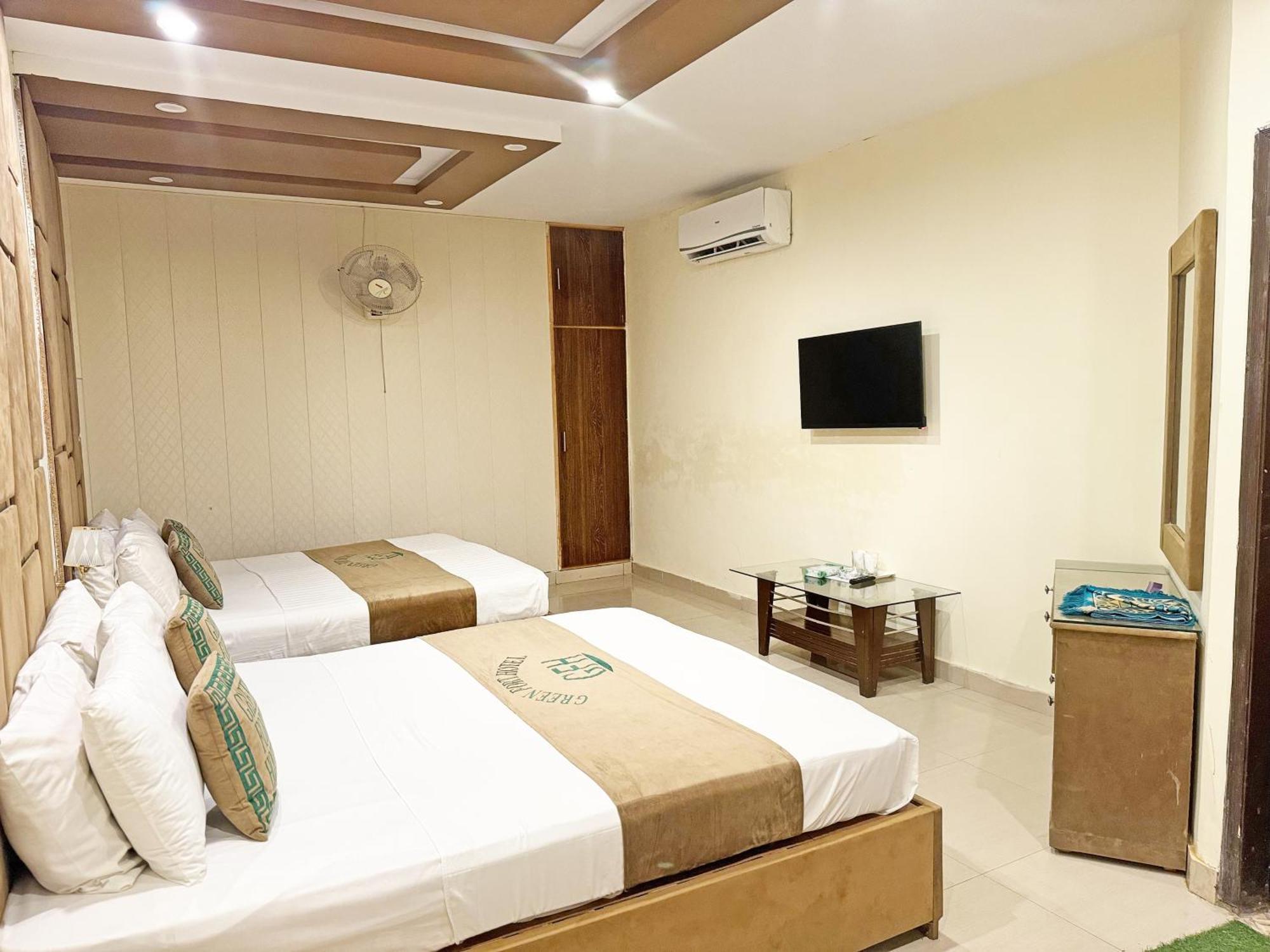 Hotel Green Fort Gulberg Lahore Eksteriør billede