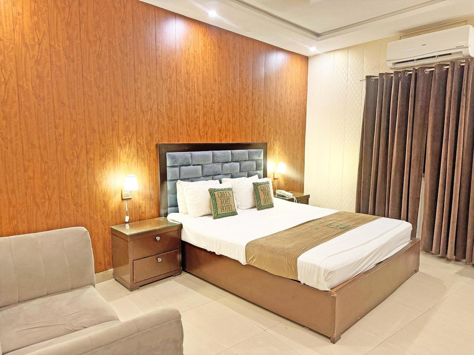 Hotel Green Fort Gulberg Lahore Eksteriør billede